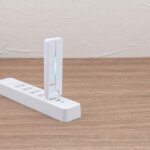 受信機はUSB 電源式で、電池切れの心配が不要 USB電源だから広がる設置自由度 USB受信機は角度を変えられるから電源ポートの向きを選びません。